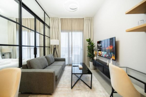 Comfort 1 bdr apartment in Dubai Hills near Park